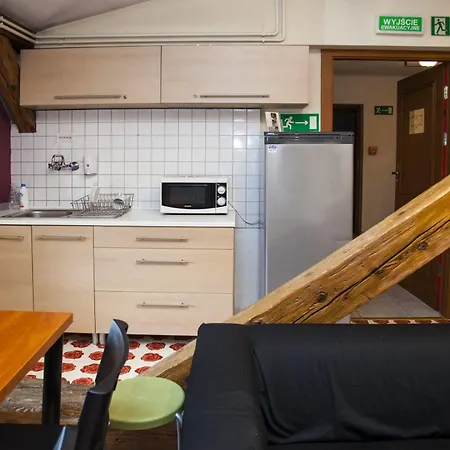 بيت شباب City Hostel *