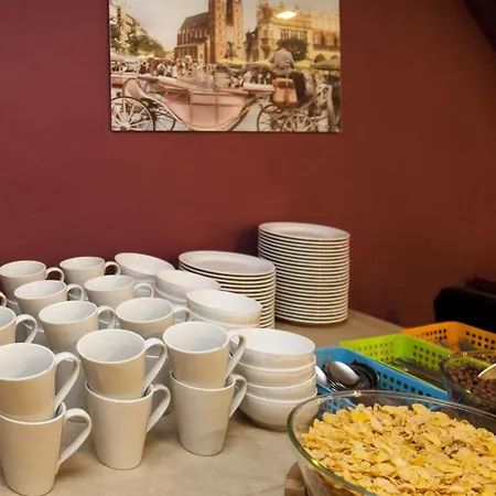 بيت شباب City Hostel كراكوفيا