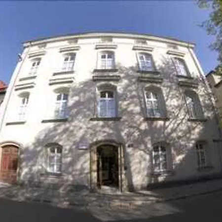 Hostal City Hostel *