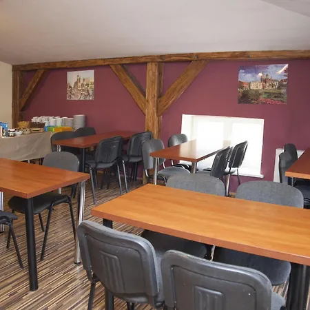 City Hostel Hostal