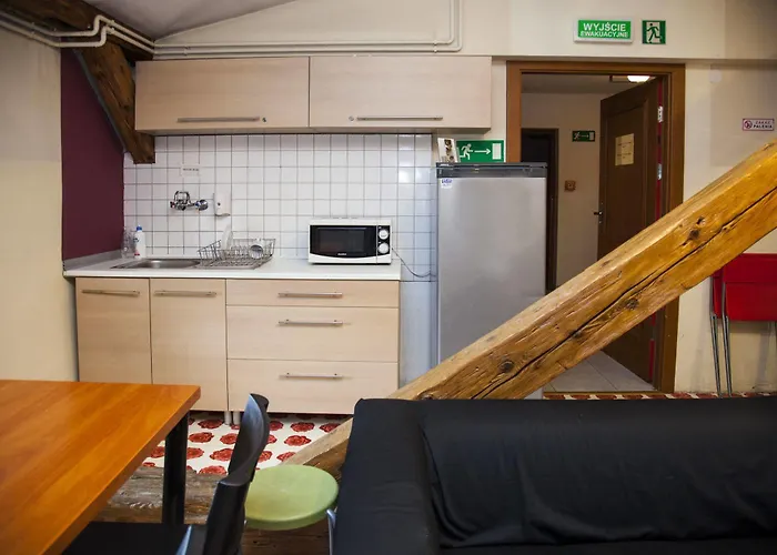 Hostel City Hostel *