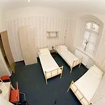 Hostel City Hostel *