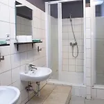 City Hostel *